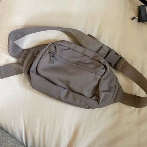 Girlfriend Collective Fanny Pack